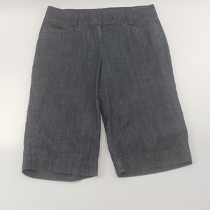 Ann Taylor Curvy Fit and Flare Capris Size 10 NWT